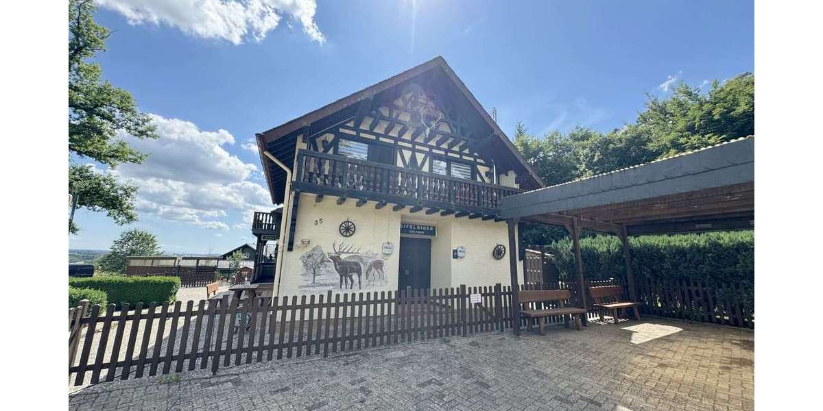 Einfamilienhaus Alflen - 8 Zimmer, 250 m&sup2;, 350.000&euro; | Angebot:25445878