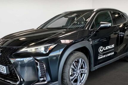 Lexus UX 11.000 km 35.750 &euro; Frankfurt 60314