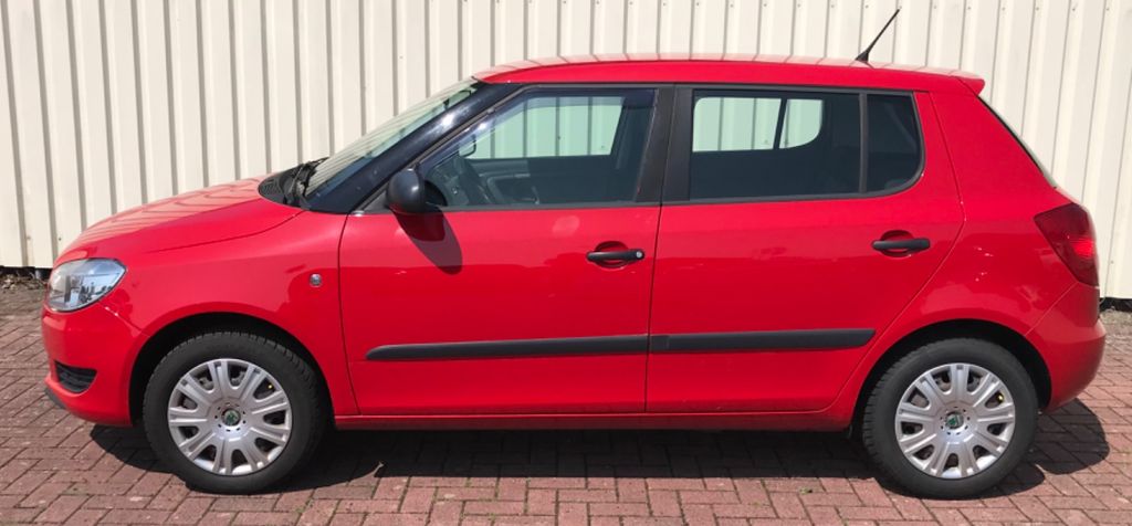 Skoda Fabia 171.734 km 4.090 € Wallenhorst 49134