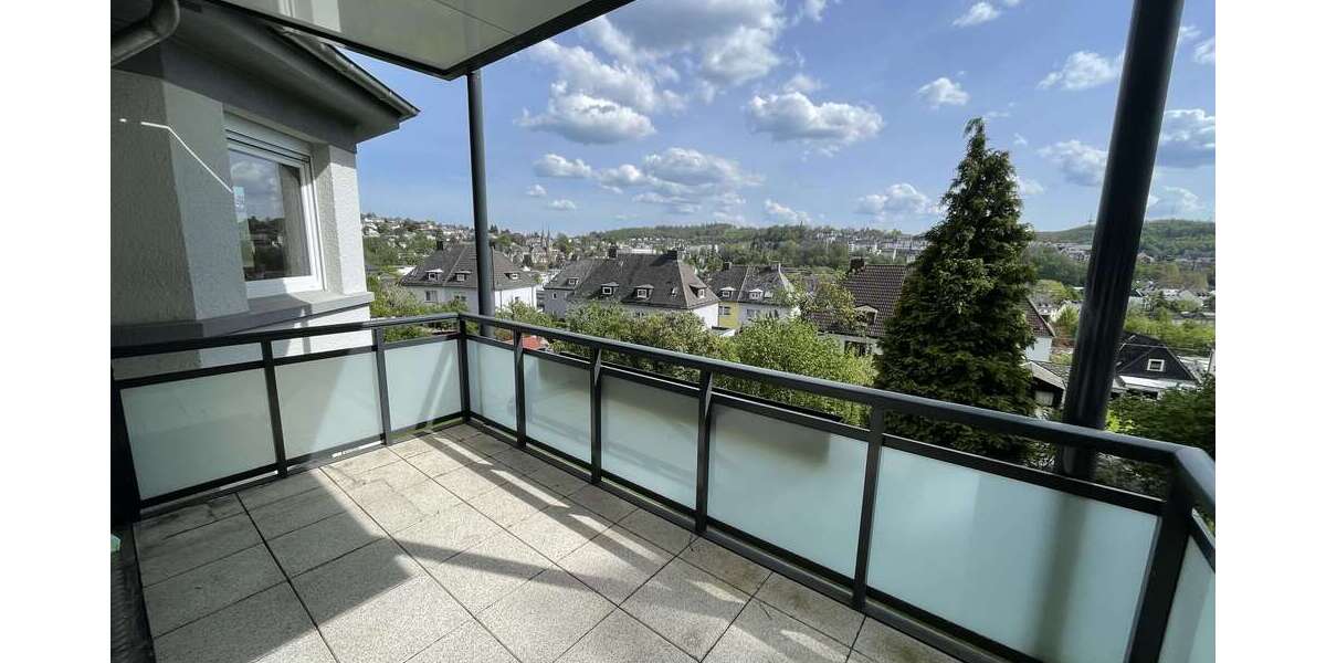 Etagenwohnung Siegen - 4 Zimmer, 105 m&sup2;, 933&euro; | Angebot:27346545