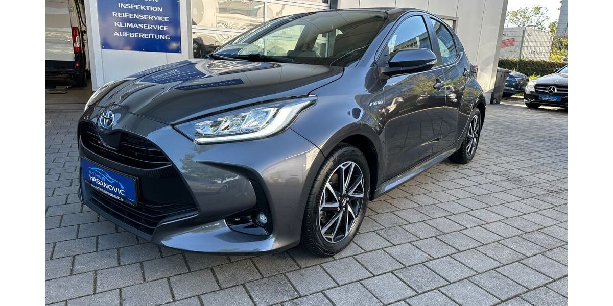 Toyota Yaris 92.000 km 16.900 € Dachau (bei München) 85221