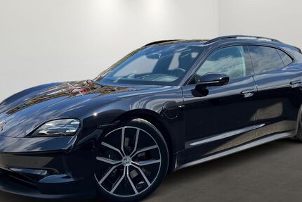 Porsche Taycan 24.900 km 99.950 € Villingen-Schwenningen 78048