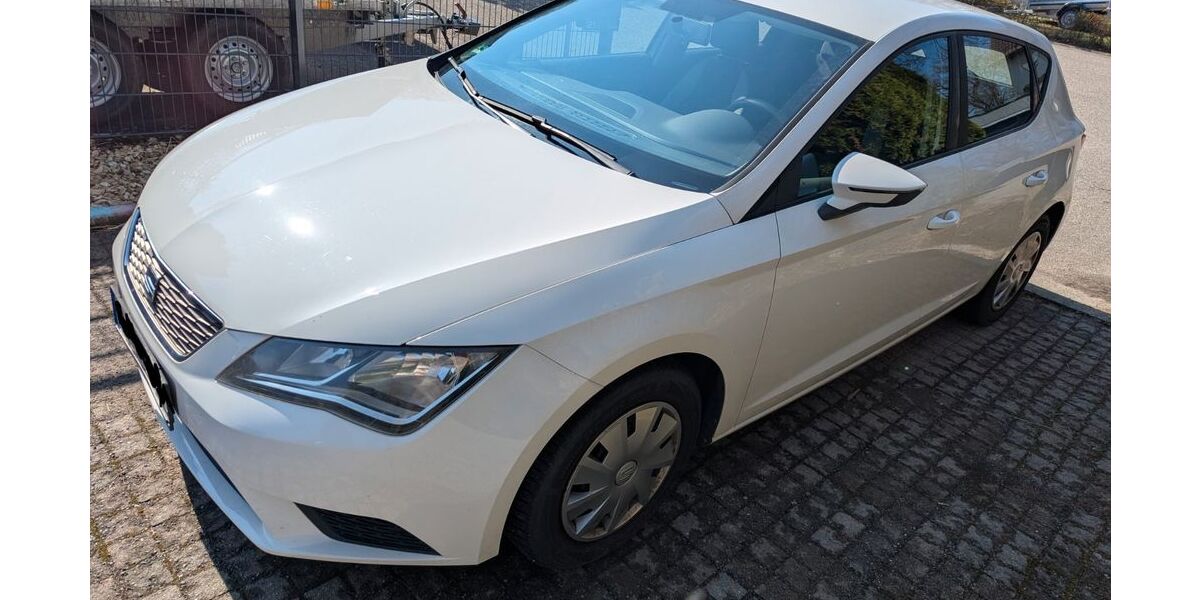Seat Leon 112.000 km 7.100 &euro; Löwenstein 74245