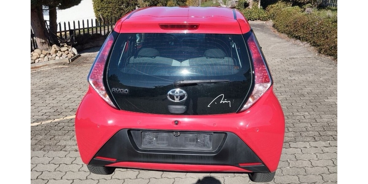 Toyota Aygo 62.500 km 9.700 &euro; Lenzkirch 79853