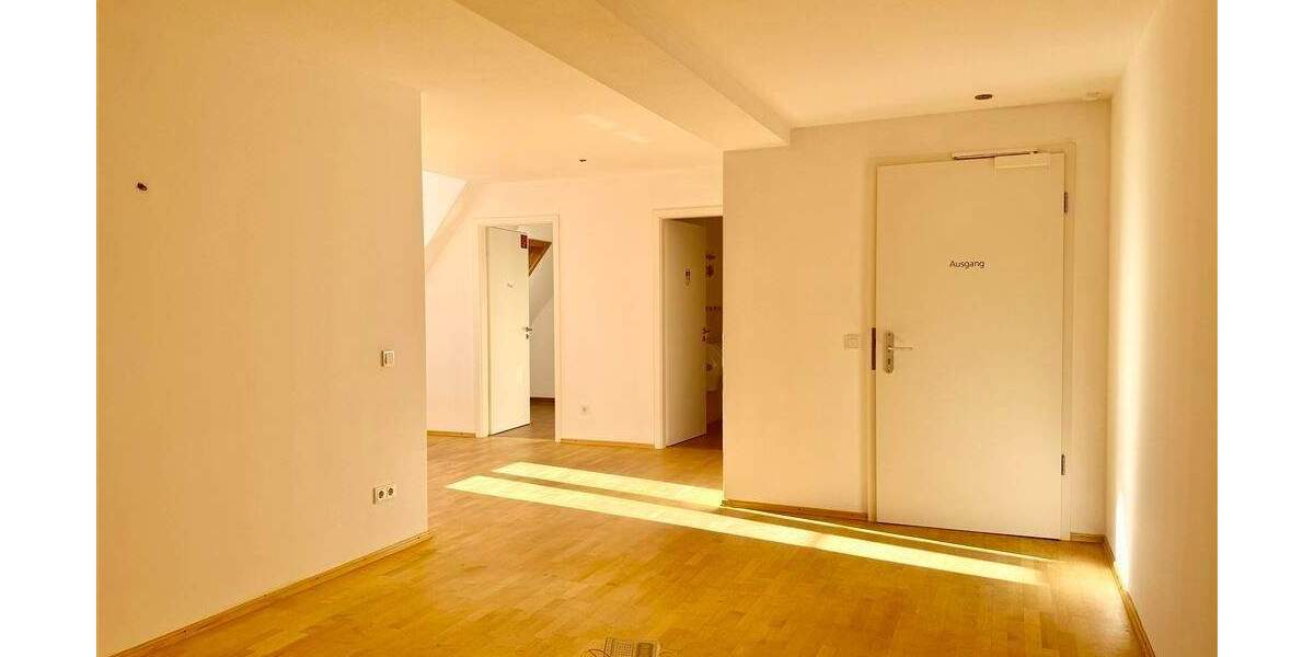 Moderne Büro-oder Praxiseinheit mitten in Murnau, barrierefrei! 4 zimmer