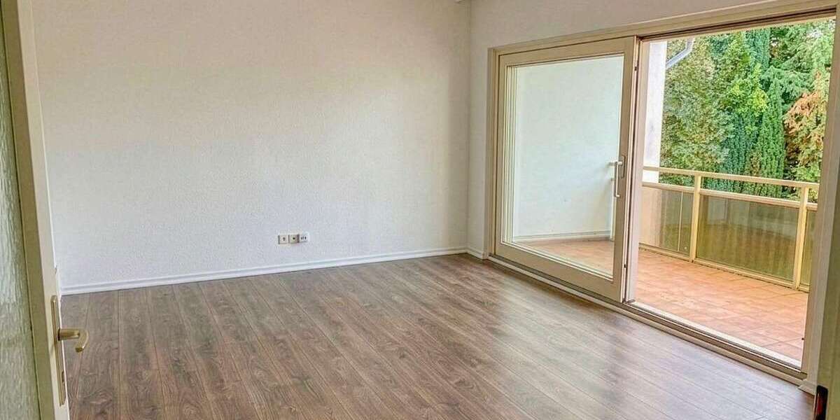 Etagenwohnung Leverkusen Opladen - 4 Zimmer, 99 m&sup2;, 1.055&euro; | Angebot:26394791