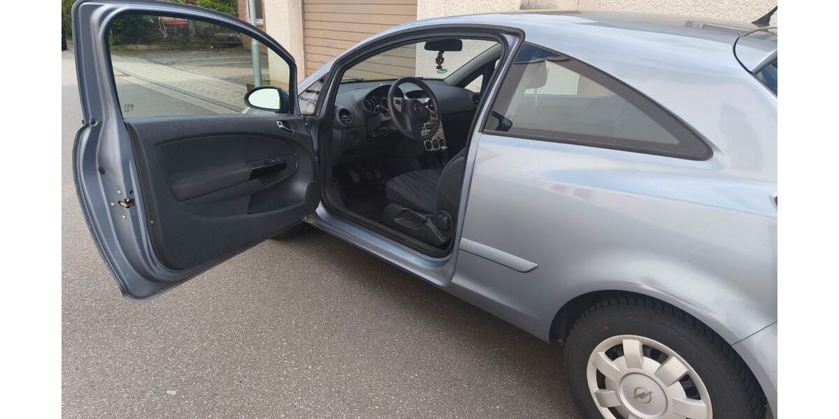 Opel Corsa 220.000 km 1.100 &euro; Kaiserslautern 67661