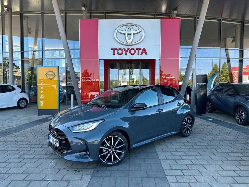 Yaris