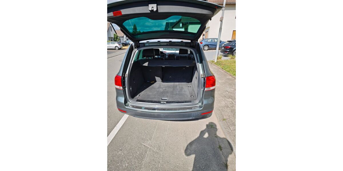 VW Touareg 339.000 km 5.500 &euro; Wiehl-Drabenderhöhe 51764