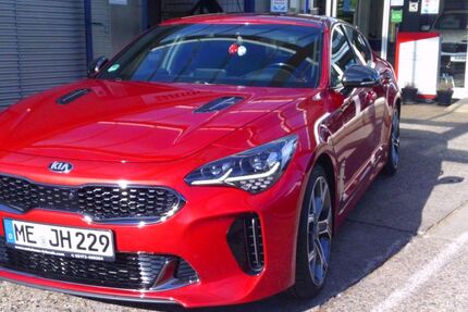 Kia Stinger 98.500 km 24.590 &euro; Langenfeld 40764