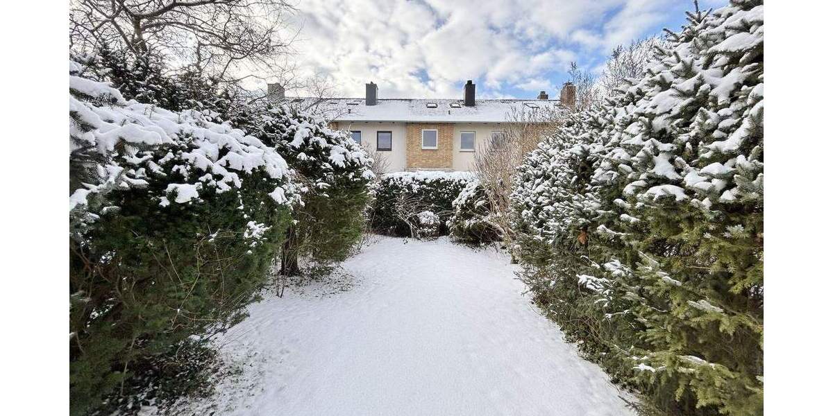 Reihenmittelhaus Lübeck St. Jürgen - 6 Zimmer, 110 m&sup2;, 290.000&euro; | Angebot:25360537