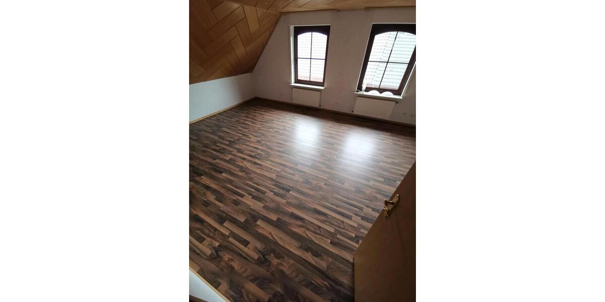 Dachgeschoßwohnung Bunde - 2 Zimmer, 90 m&sup2;, 649&euro; | Angebot:24533894