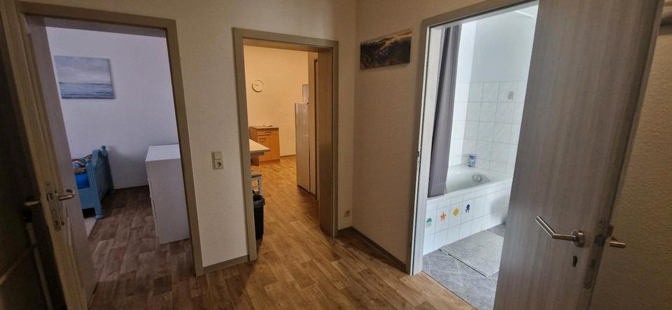 Wohnen auf Zeit Nebra (Unstrut) - 10 Zimmer, 250 m&sup2;, 30&euro; | Angebot:24514094