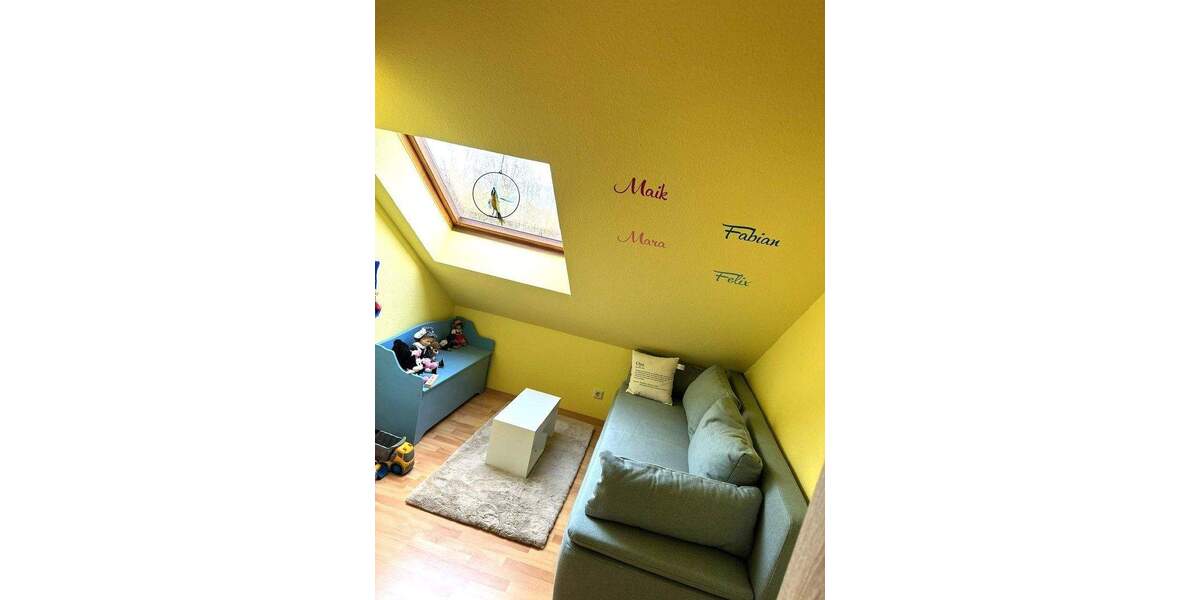 Elegantes 7 Zimmer Reihenendhaus in Rheinbach 170 qm WFL und 398 Grd. 7 zimmer