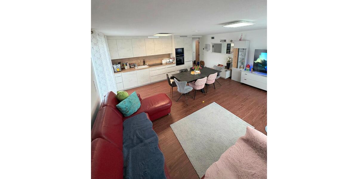 Etagenwohnung Wörth am Rhein - 5 Zimmer, 198 m&sup2;, 1.980&euro; | Angebot:26700500