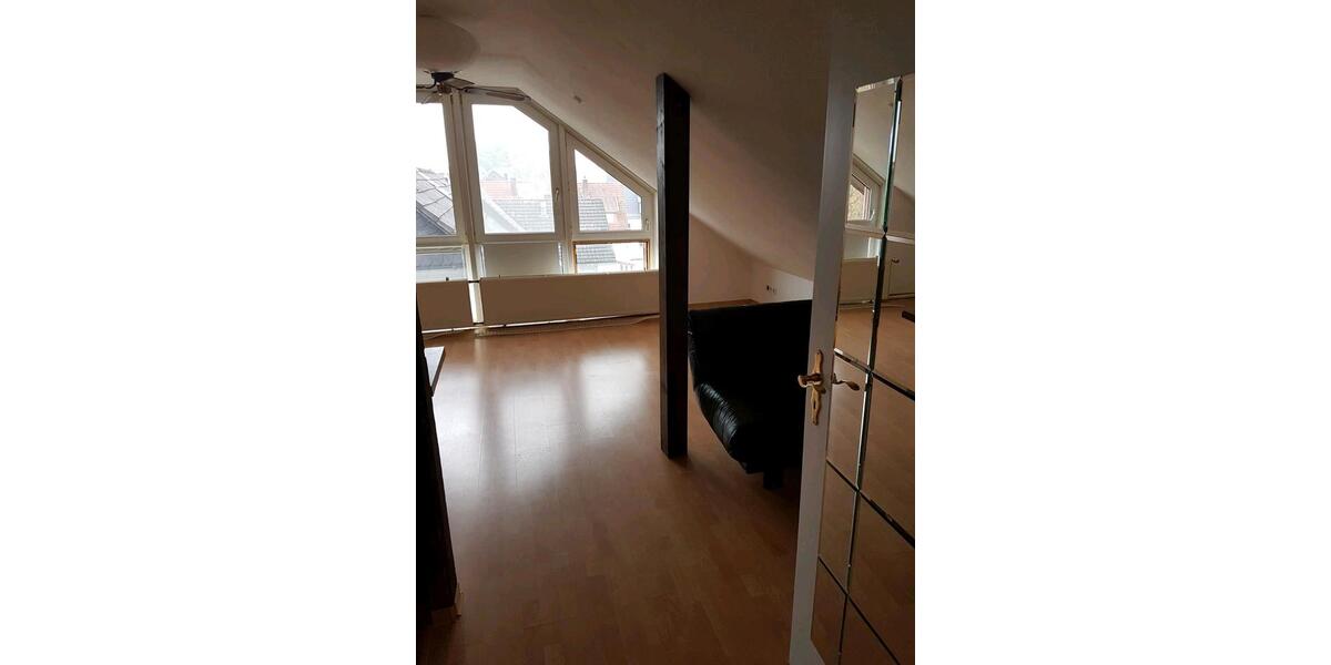 Dachgeschoßwohnung Horn-Bad Meinberg Bad Meinberg - 1 Zimmer, 30 m&sup2;, 390&euro; | Angebot:26611434