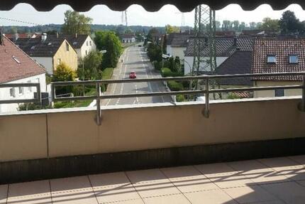 Möbliertes 1-Zimmer Penthouse mit Terrasse in Stadtbergen zimmer