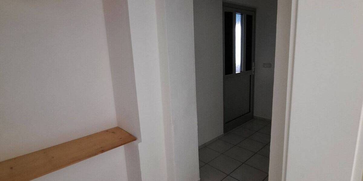 Etagenwohnung Gera Ostviertel - 2 Zimmer, 66 m&sup2;, 340&euro; | Angebot:26912932