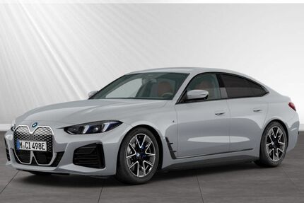 BMW i4 16.400 km 49.475 &euro; Geldern 47608