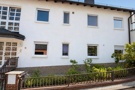 *4-FH davon 3 Wgh. sofort beziehbar - schöner Fernblick - DG vermietet* - Haus Bad Soden am Taunus | Angebot:27380373