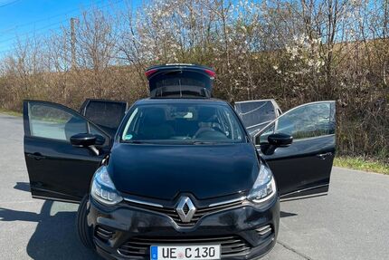 Renault Clio 83.000 km 11.999 &euro; Dresden 01156