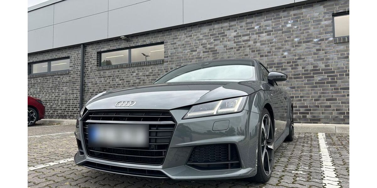 Audi TT 149.000 km 23.980 &euro; Lübbecke 32312