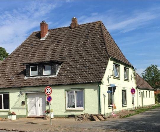 Mehrfamilienhaus, Wohnhaus Witzwort - 9 Zimmer, 250 m&sup2;, 185.000&euro; | Angebot:26704300