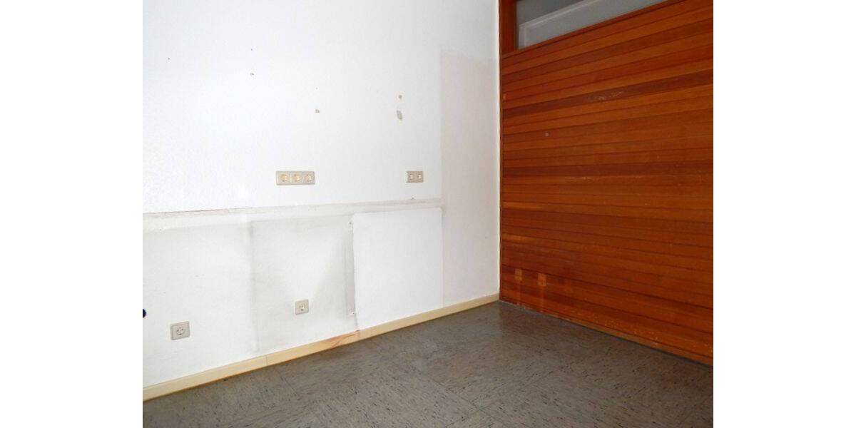 Gewerbeobjekt Losheim am See Losheim - 5 Zimmer, 1.050&euro; | Angebot:26658392