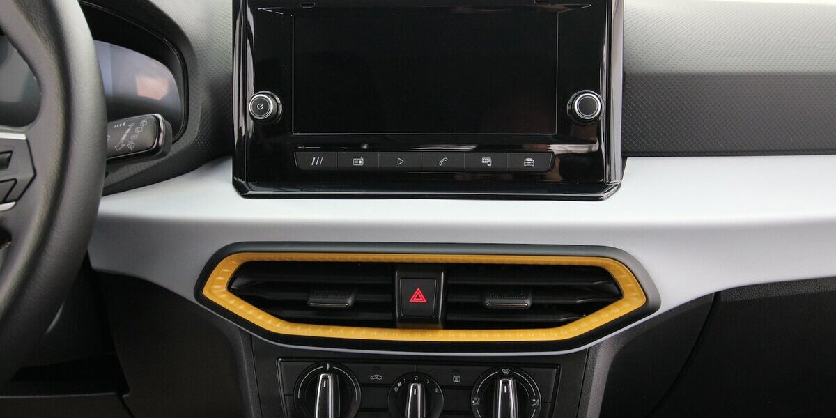 Seat Arona TSI OPF 7-DSG Style LED+TEMPOMAT+KLIMA+ALU 17.466 km 18.700 &euro; Hagenow 19230