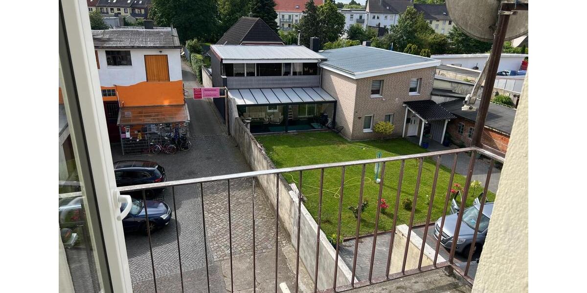 Etagenwohnung Neumünster - 3 Zimmer, 66 m&sup2;, 790&euro; | Angebot:26423441