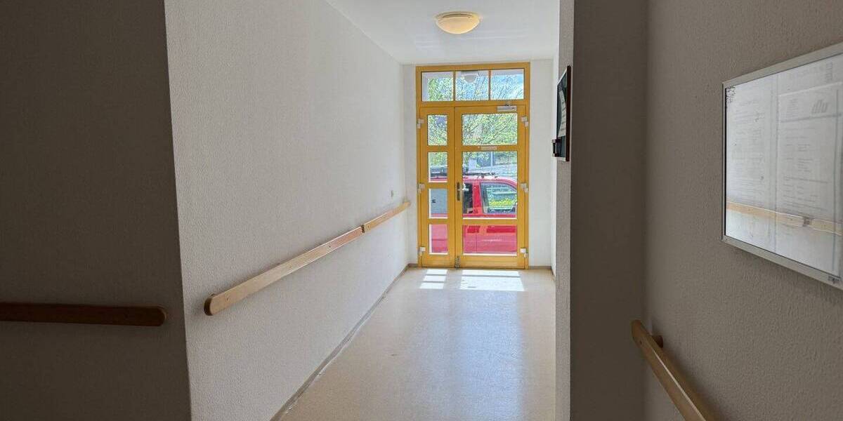 Etagenwohnung Zwickau Bahnhofsvorstadt - 1 Zimmer, 42 m&sup2;, 42.000&euro; | Angebot:25747134