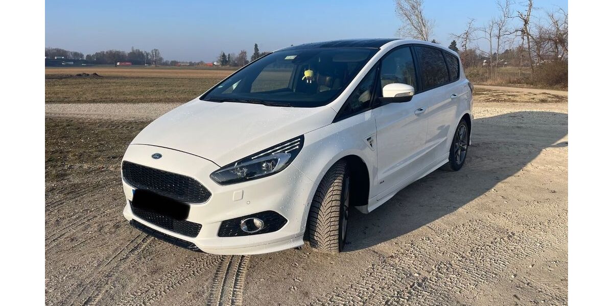 Ford S-Max 95.000 km 25.380 &euro; Manching 85077