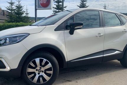 Renault Captur 56.150 km 9.100 &euro; Willmering 93497