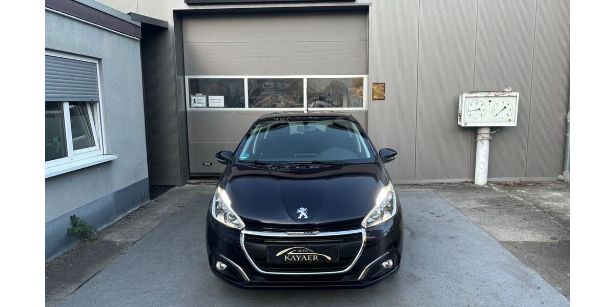 Peugeot 208 69.000 km 7.999 &euro; Mutterstadt (Kreis Ludwigshafen) 67112