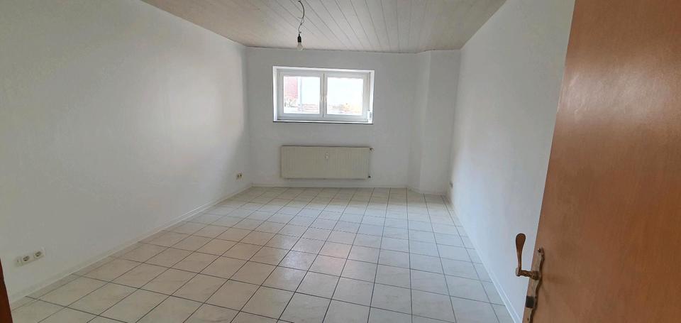Erdgeschoßwohnung Kleinbundenbach - 3 Zimmer, 110 m&sup2;, 960&euro; | Angebot:26033592