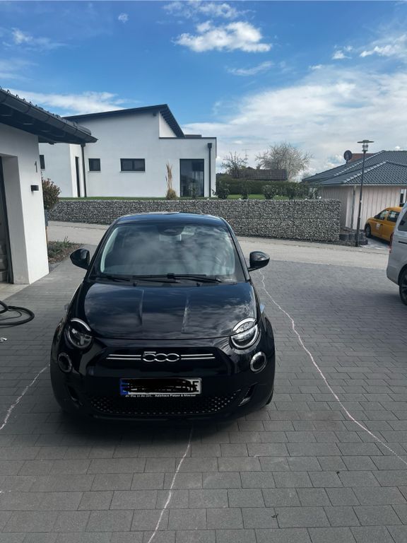 Fiat 500e 53.000 km 14.499 € Witzmannsberg 94104