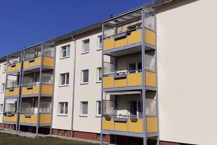 Wohnung Oelsnitz/Erzgebirge Oelsnitz - 2 Zimmer, 49 m&sup2;, 295&euro; | Angebot:25371561