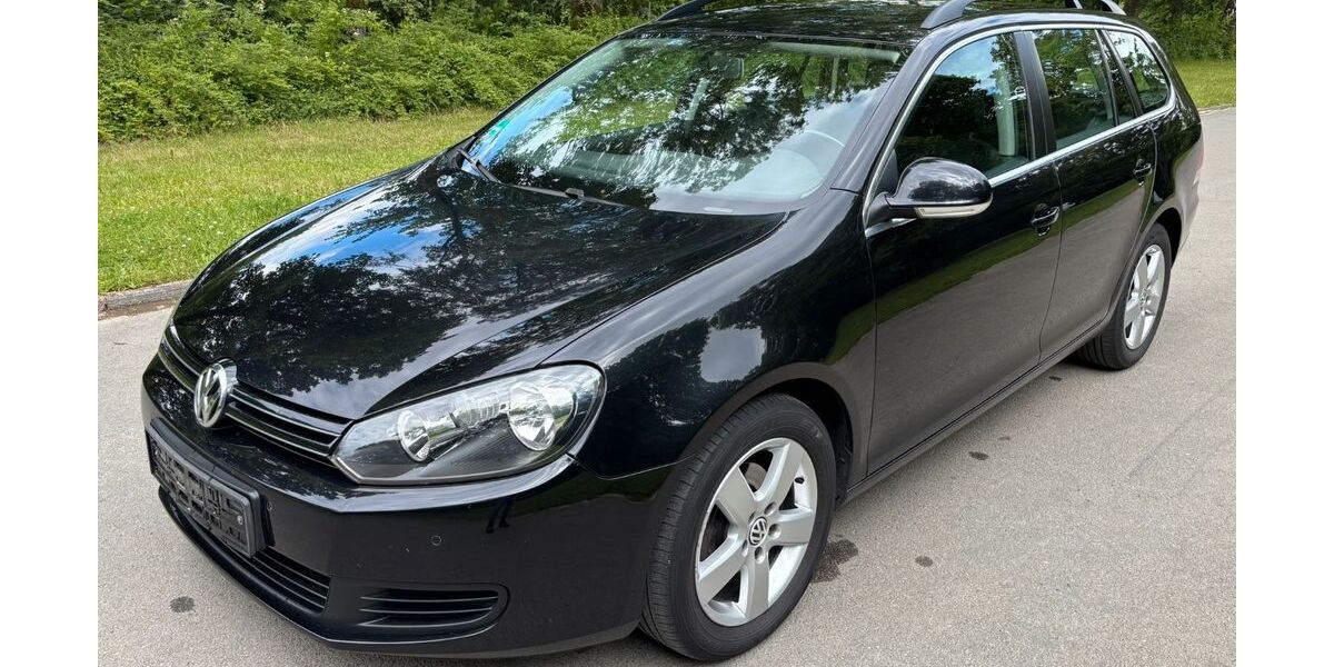 VW Golf 233.000 km 3.900 &euro; Schmallenberg 57392