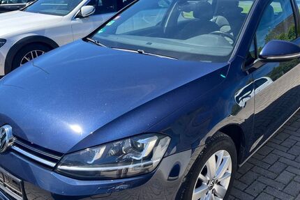 VW Golf 175.657 km 12.300 &euro; Fröndenberg 58730