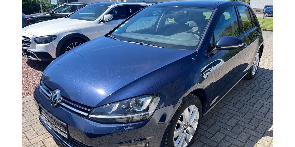 VW Golf 175.657 km 12.300 &euro; Fröndenberg 58730