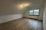 Dachgeschoßwohnung Porta Westfalica - 4 Zimmer, 85 m&sup2;, 690&euro; | Angebot:26621392