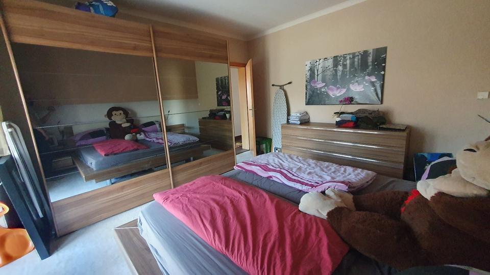 Einfamilienhaus Eisleben (Lutherstadt) - 7 Zimmer, 180 m&sup2;, 299.000&euro; | Angebot:25724107