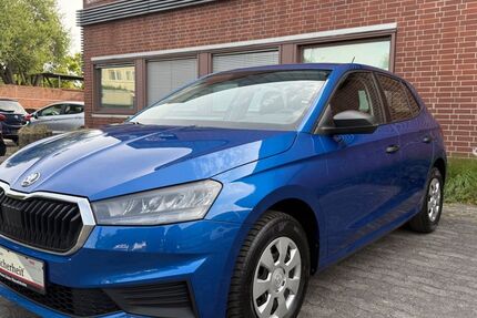 Skoda Fabia 16.000 km 15.799 € Rüsselsheim am Main 65428