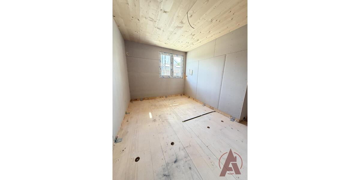 Etagenwohnung Lingen (Ems) - 3.5 Zimmer, 105 m&sup2;, 1.340&euro; | Angebot:26623551