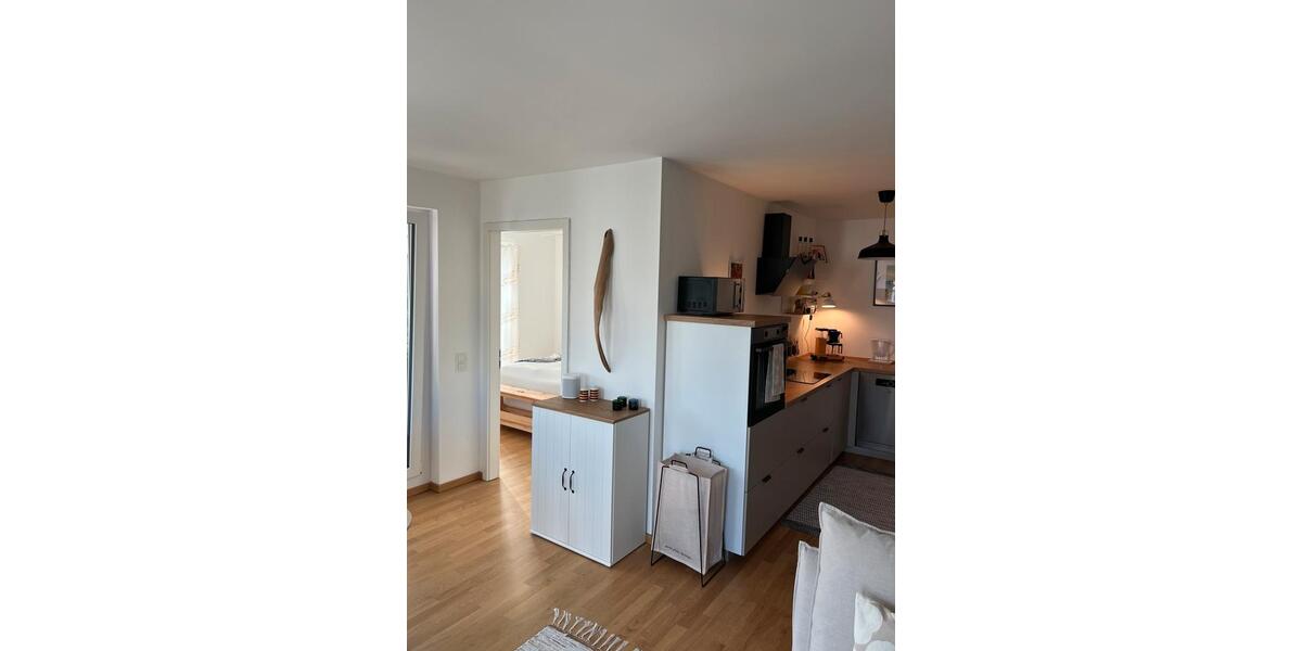 Etagenwohnung Freising Ast - 3 Zimmer, 74 m&sup2;, 1.760&euro; | Angebot:27597500