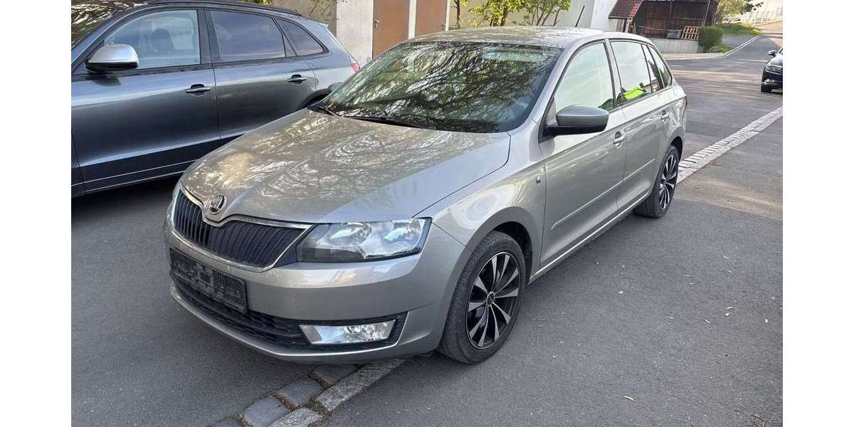 Skoda Rapid/Spaceback 99.000 km 7.000 &euro; Marktredwitz 95615