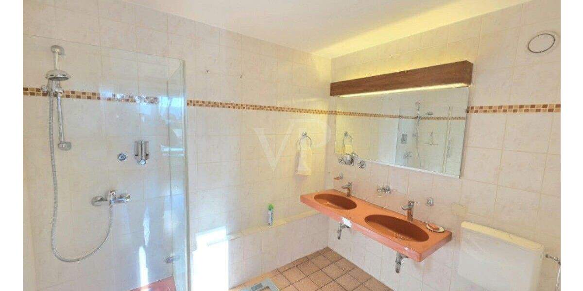 Etagenwohnung Mannheim Neckarstadt - 5 Zimmer, 156 m&sup2;, 595.000&euro; | Angebot:24388731