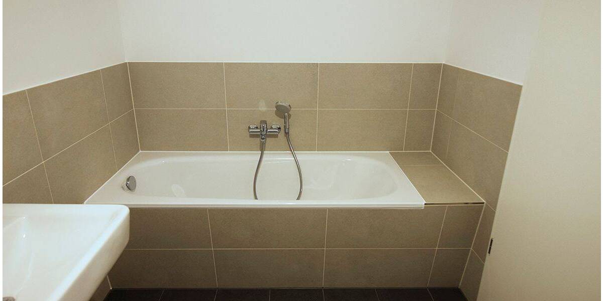 Etagenwohnung Bestensee - 3 Zimmer, 86 m&sup2;, 1.270&euro; | Angebot:26512709