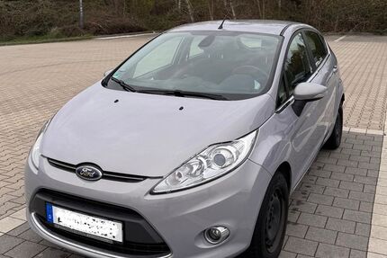 Ford Fiesta 128.000 km 3.900 &euro; Borsdorf 04451