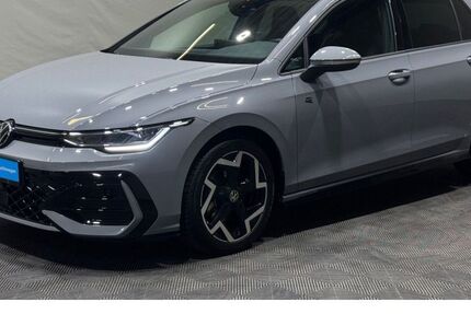 VW Golf 8.394 km 31.410 &euro; Torgau 04860